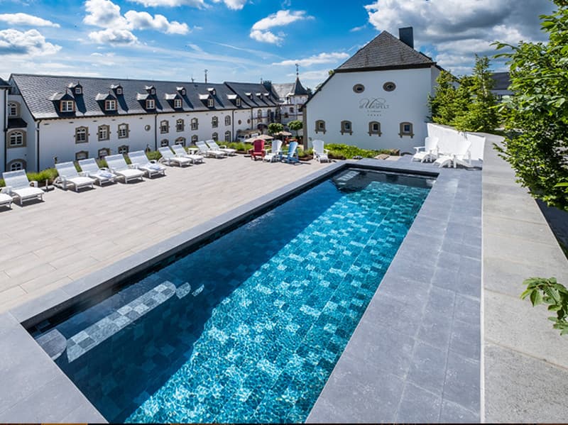 Outdoor Swimming Pool