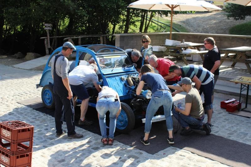 New spirit - Teambuilding, 2CV