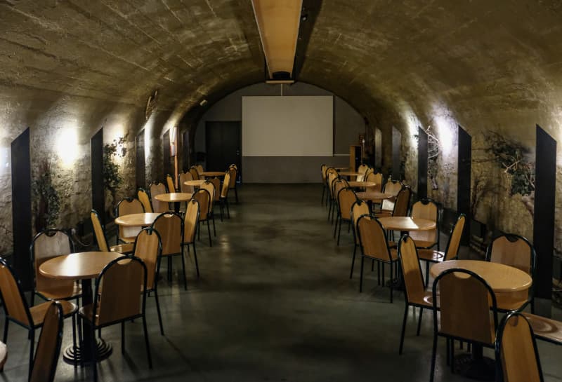 Keller III room